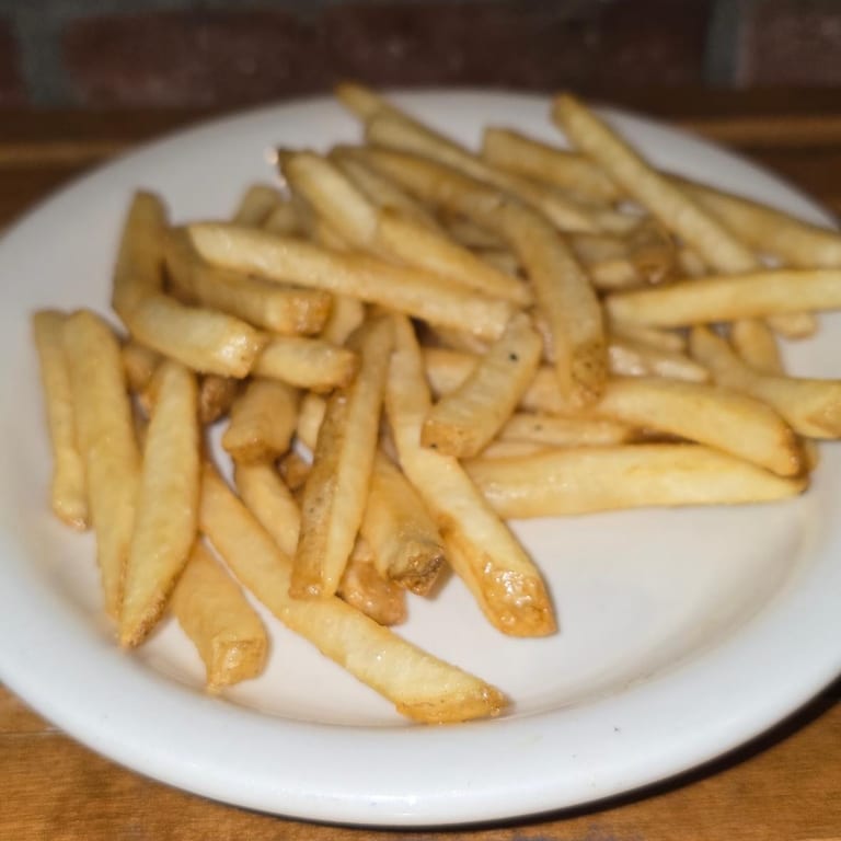 Delicious Fries: A Must-Try Side at Our Restaurant